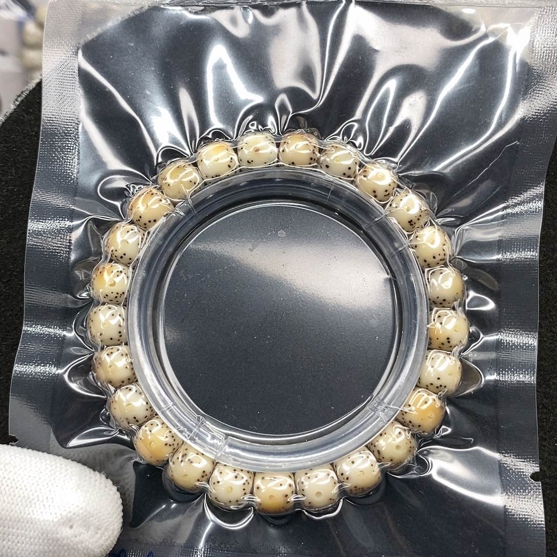 星月菩提吊坠火烧云