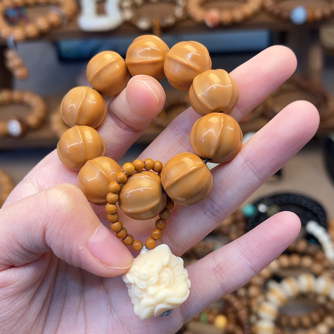 猴头核桃手串?*s手捻醒狮