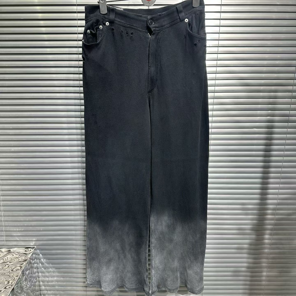 未使用 Balenciaga/巴黎世家 黑灰渐变破坏做旧休闲裤/xs码