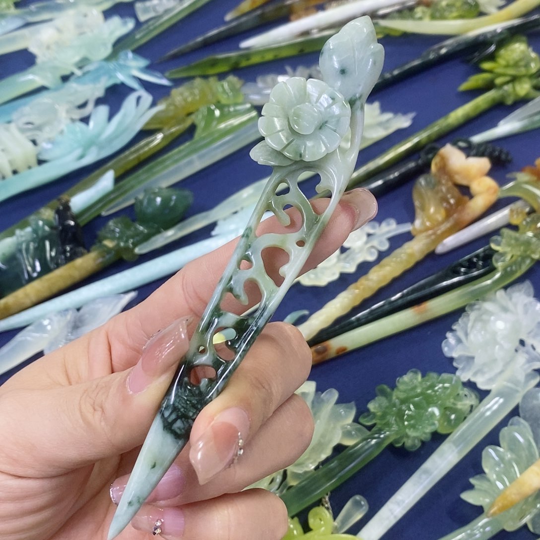 蛇纹石玉发簪未镶嵌