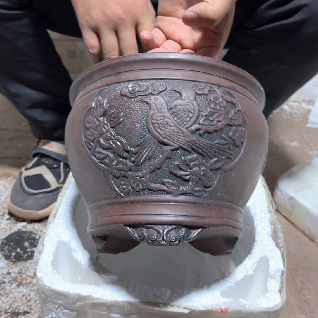 紫砂花盆瑕疵是我自己