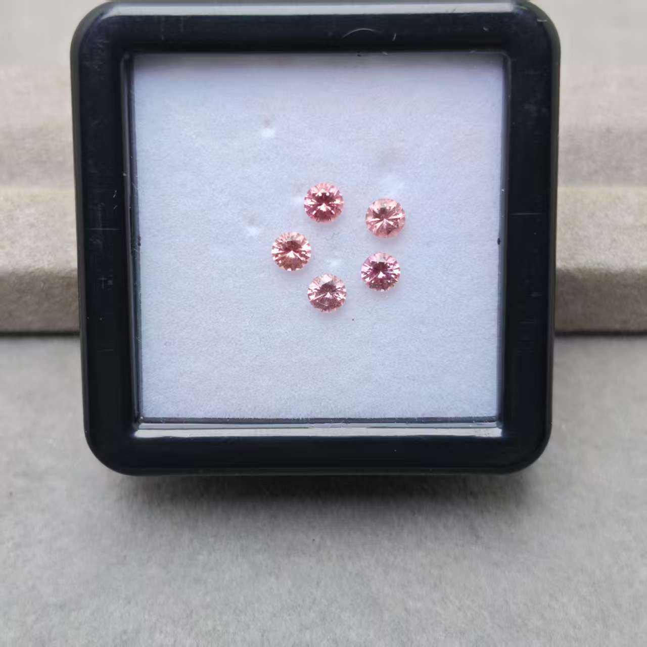 PS 5P蓝宝石-0.79ct（01067619）0701