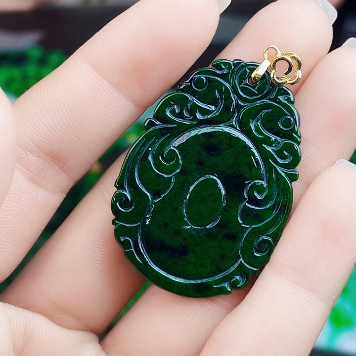 翡翠银S925镶嵌颈饰多样性