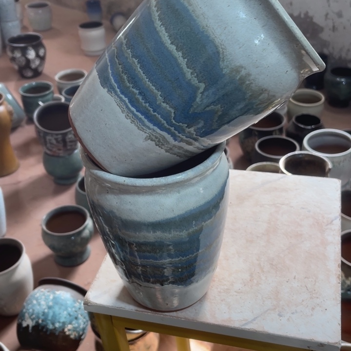 紫砂花盆口径14高度20两只正品