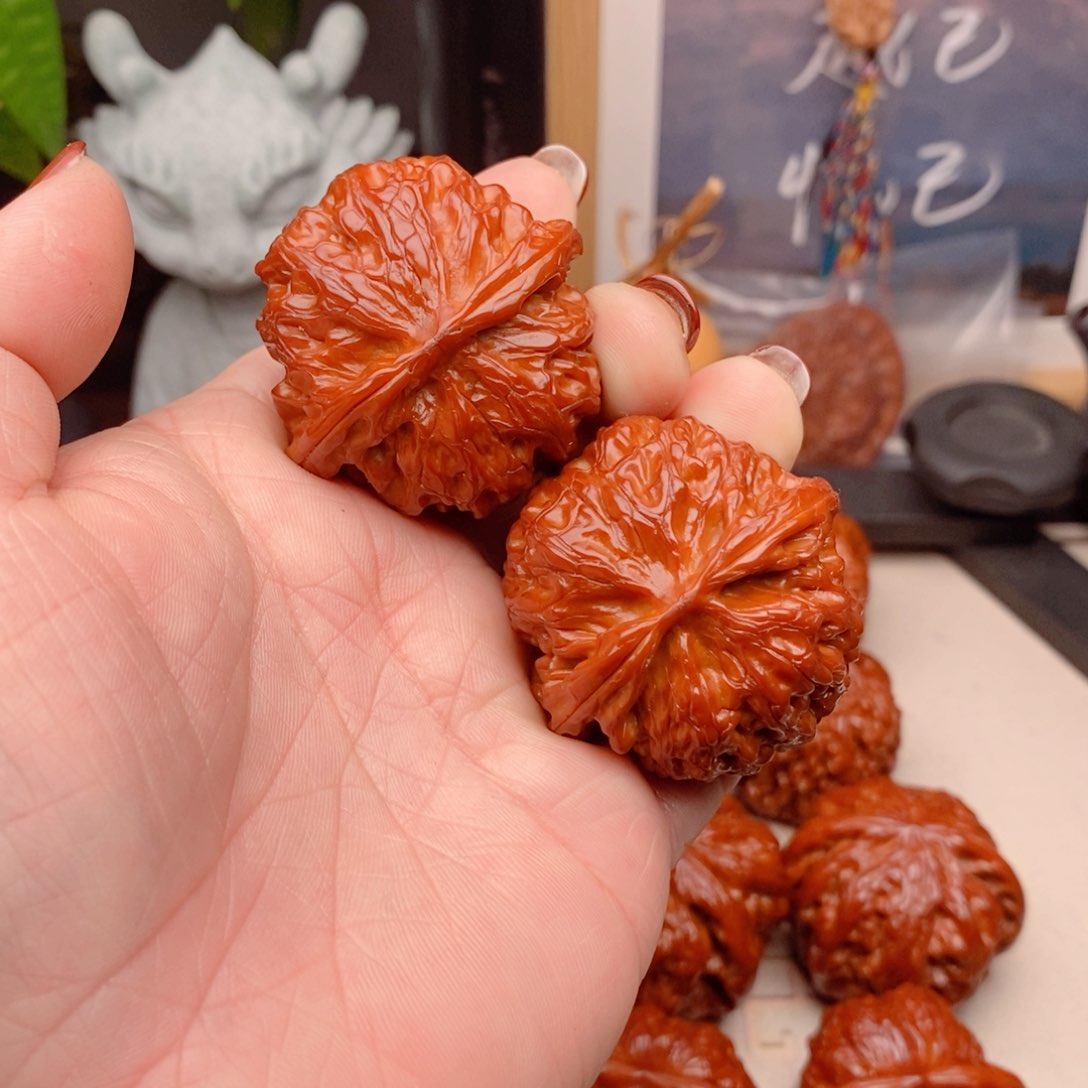 吊坠文玩核桃奥**鲜苹果园