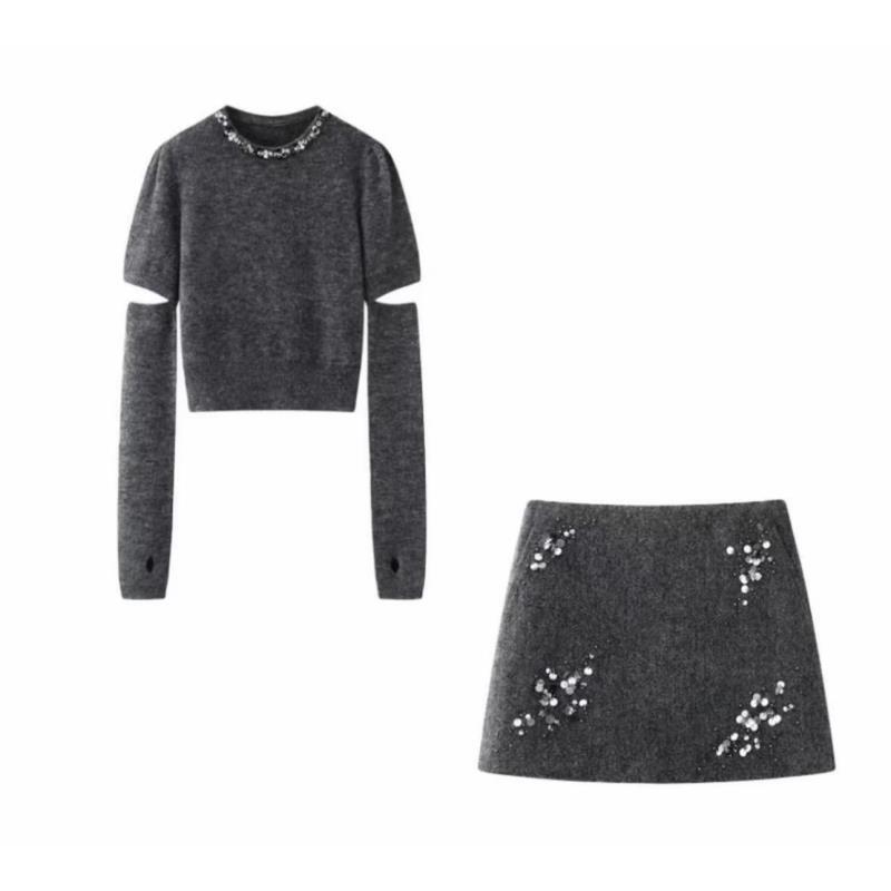 艾家2025冬款烫钻圆领可拆卸袖套打底针织衫毛衣上衣女4154