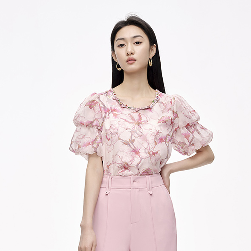 【李易行专属】商场同款夏季新品领口手工编珠粉色上衣N025B42740