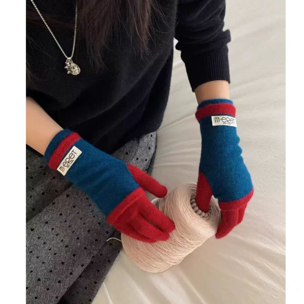 【拼色保暖手套】撞色韩系女冬季保暖防寒可触屏骑行开车潮