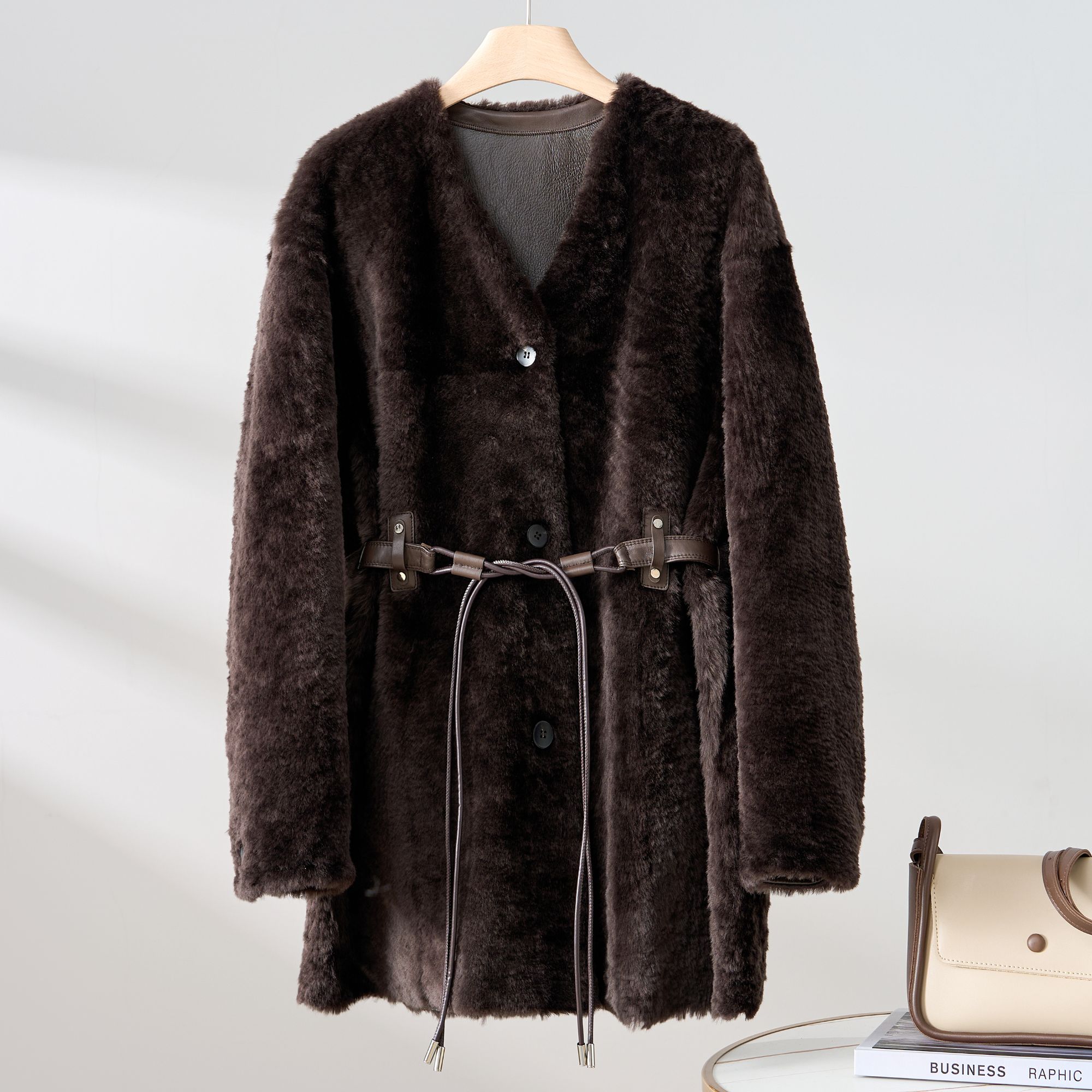 欧货2025秋冬季新款进口拉贡皮毛一体女收腰长款女士皮草大衣外套