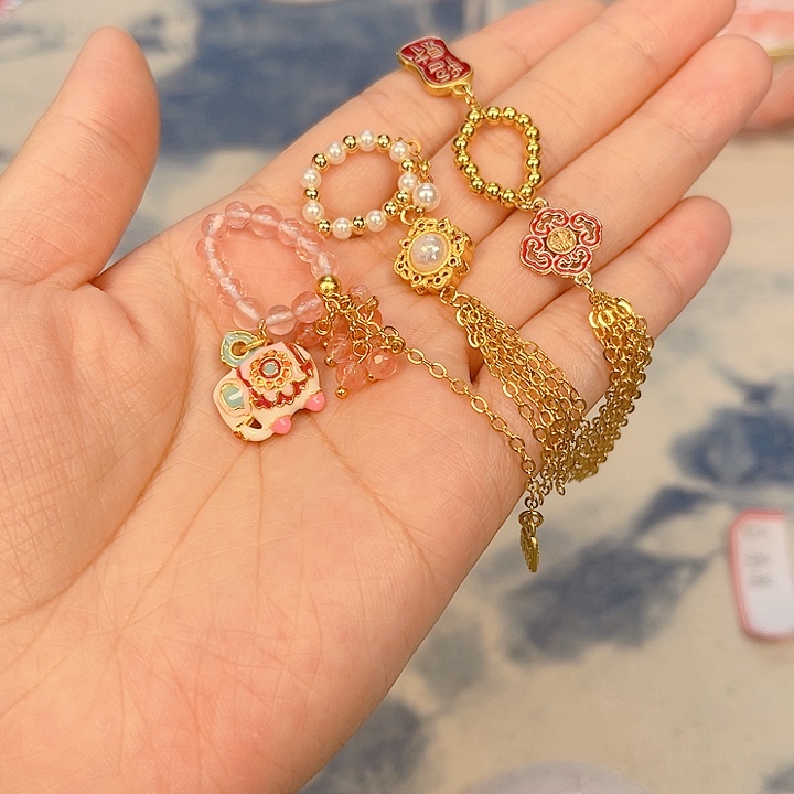 瓷片The first thing