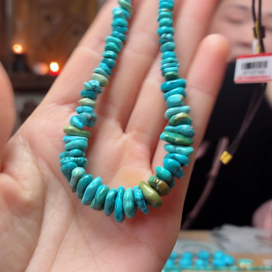 未镶嵌绿松石珠宝奇石