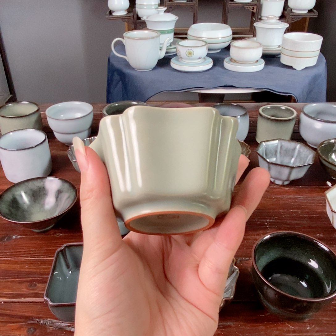 微瑕 朱砂胎花口杯 不开片