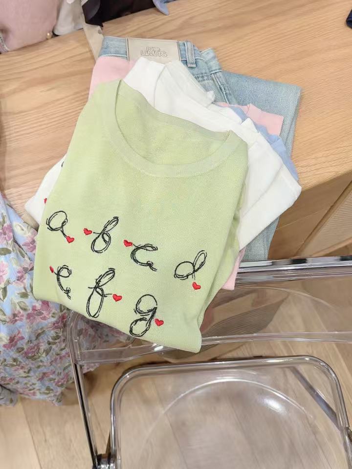 七言家巨好看！薄荷绿刺绣字母亚麻短袖8