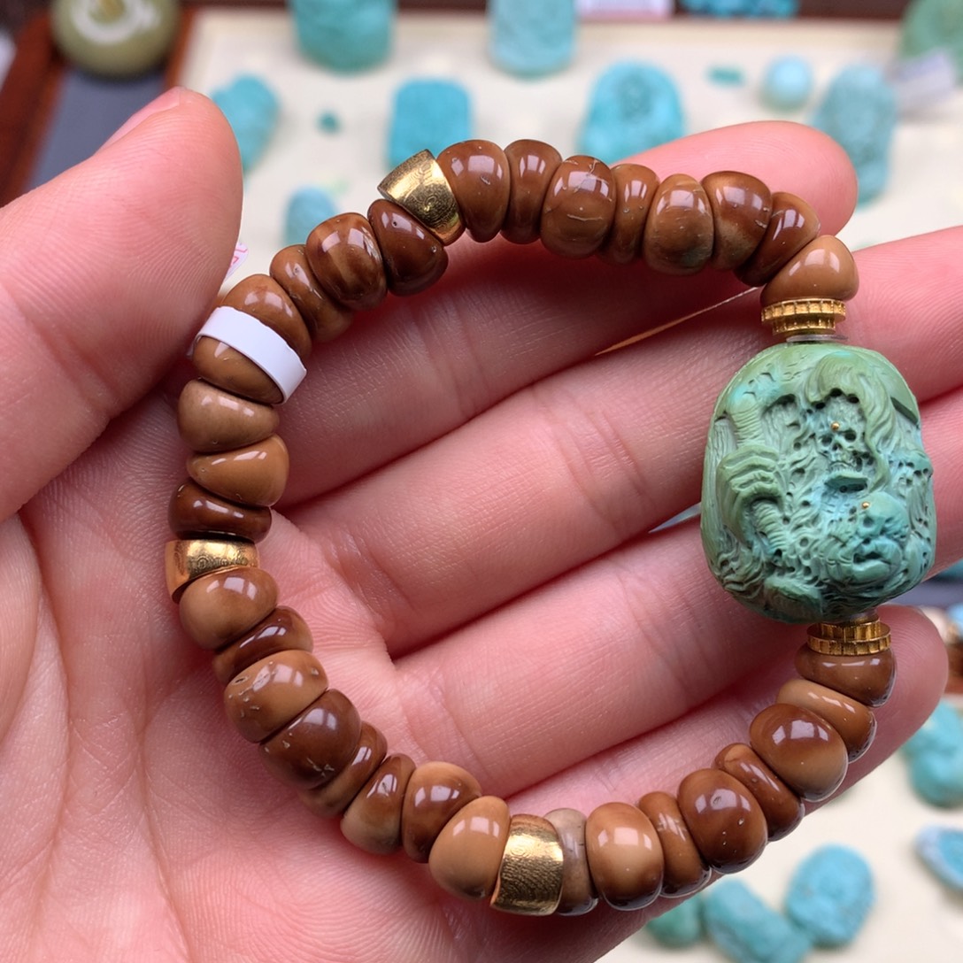 绿松石18K金镶嵌绿松石