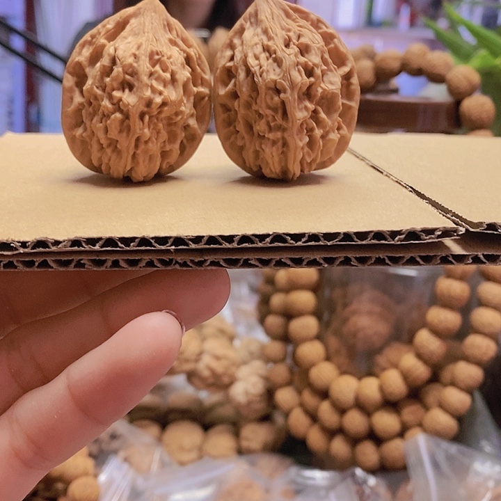 【闪购商品】文玩核桃把件40.5鸡心