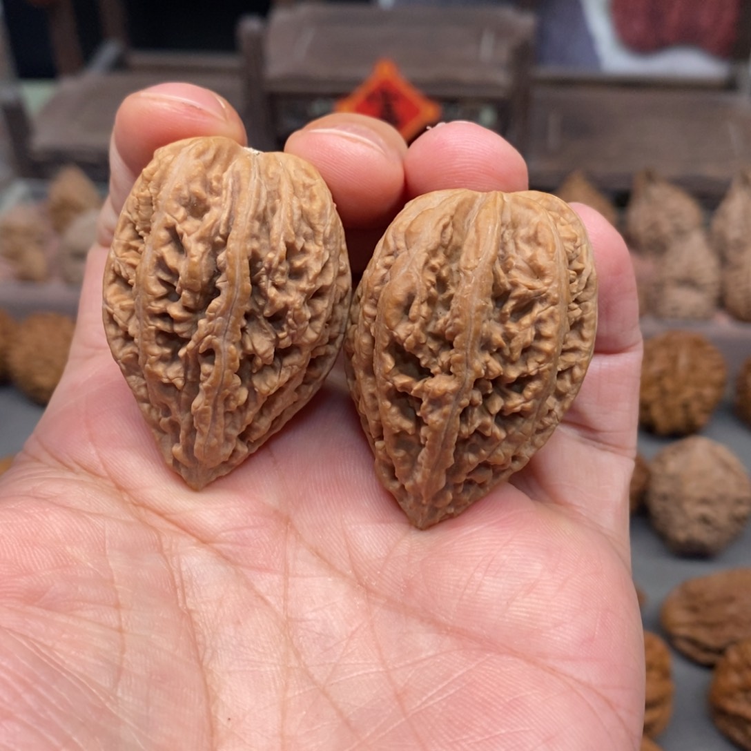 文玩核桃把件蚂蚁塔