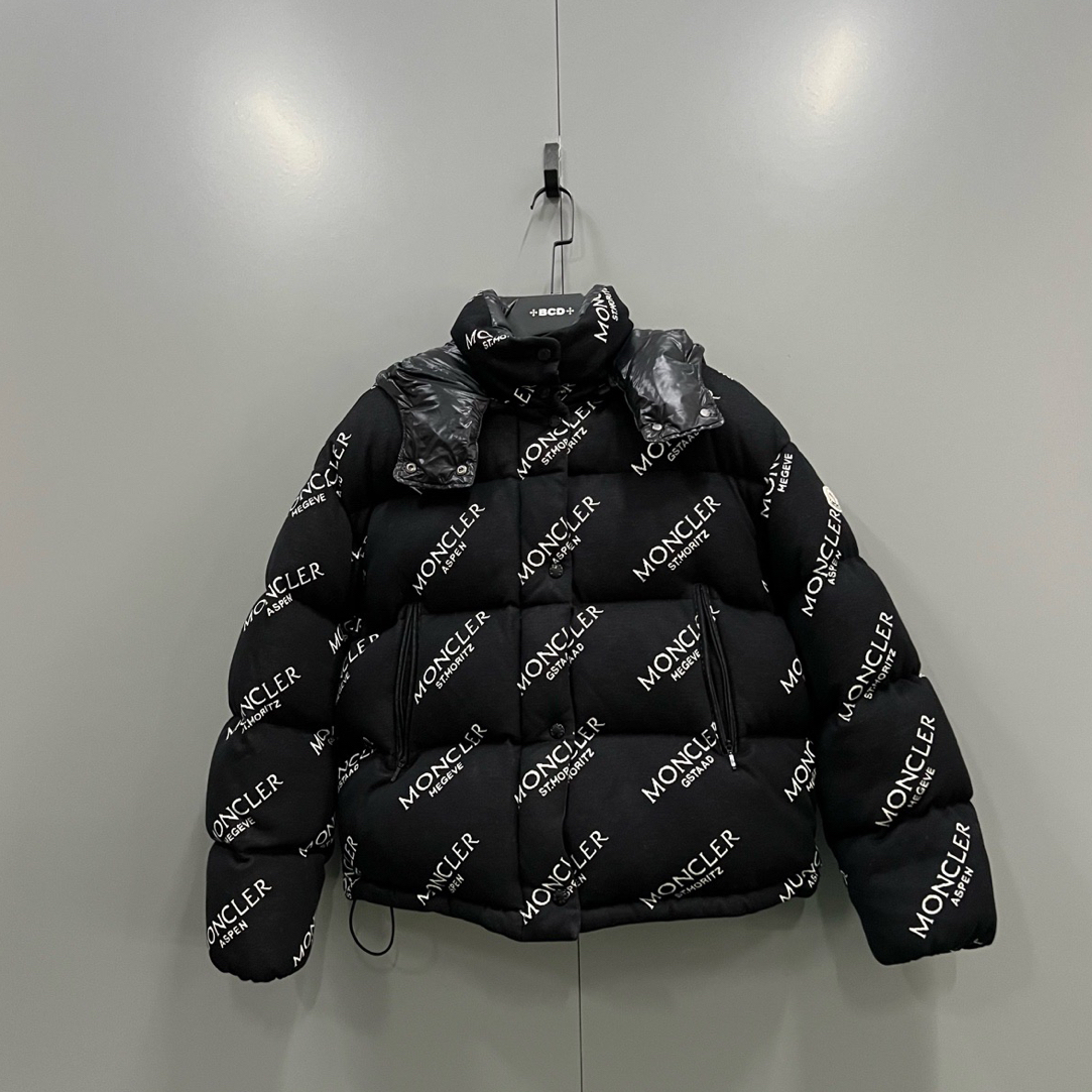 95新 MONCLER (ll) 蒙口 满印logo羽绒服 2码207793