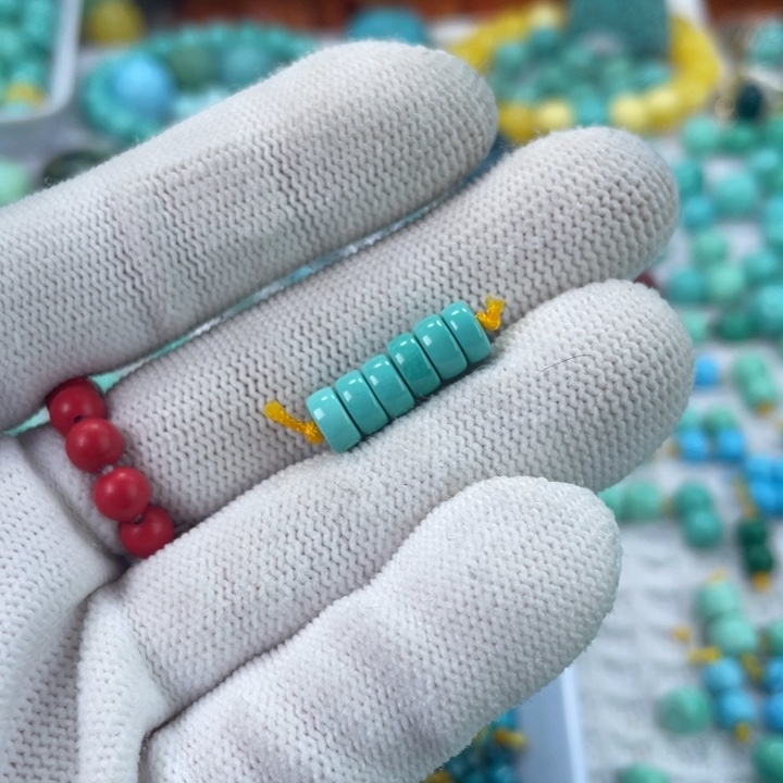 又***途南红玛瑙未镶嵌珠宝奇石绿松石