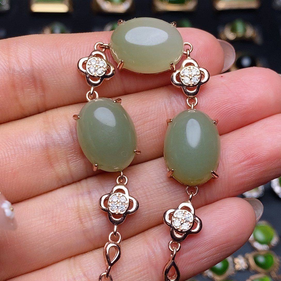 和田玉（碧玉）手链合金