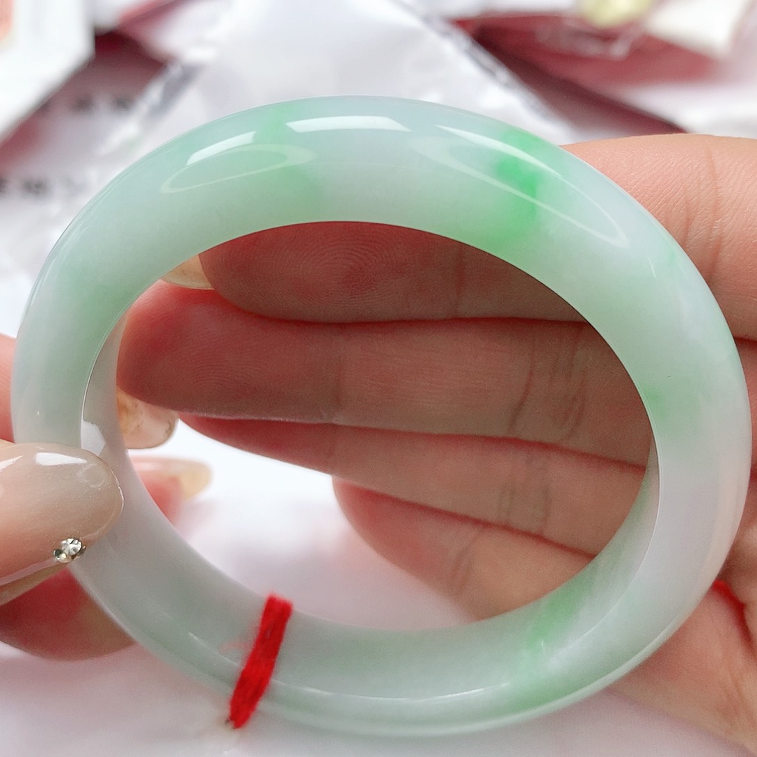 【闪购商品】翡翠手镯未镶嵌缅甸天然A货翡翠