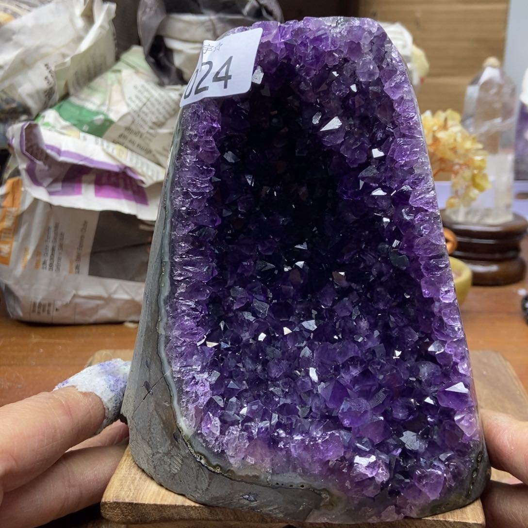 紫晶大型摆件（非配饰）未镶嵌