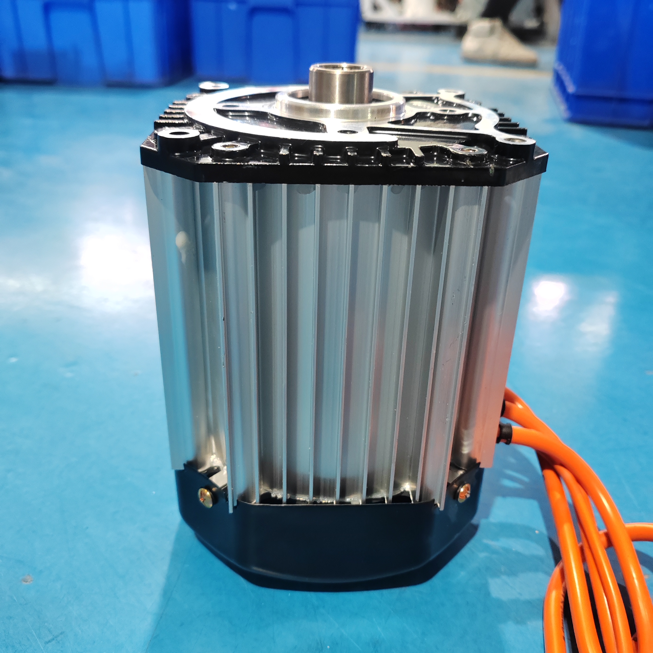 内齿五孔16齿  6000转1500W发卡扁线电机加配套60V/72V控制器