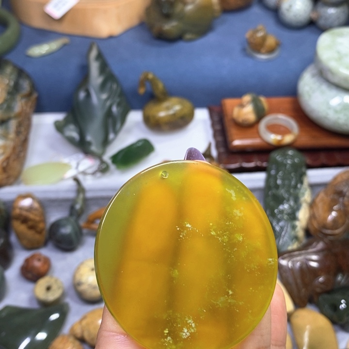 蛇纹石玉未镶嵌岫玉