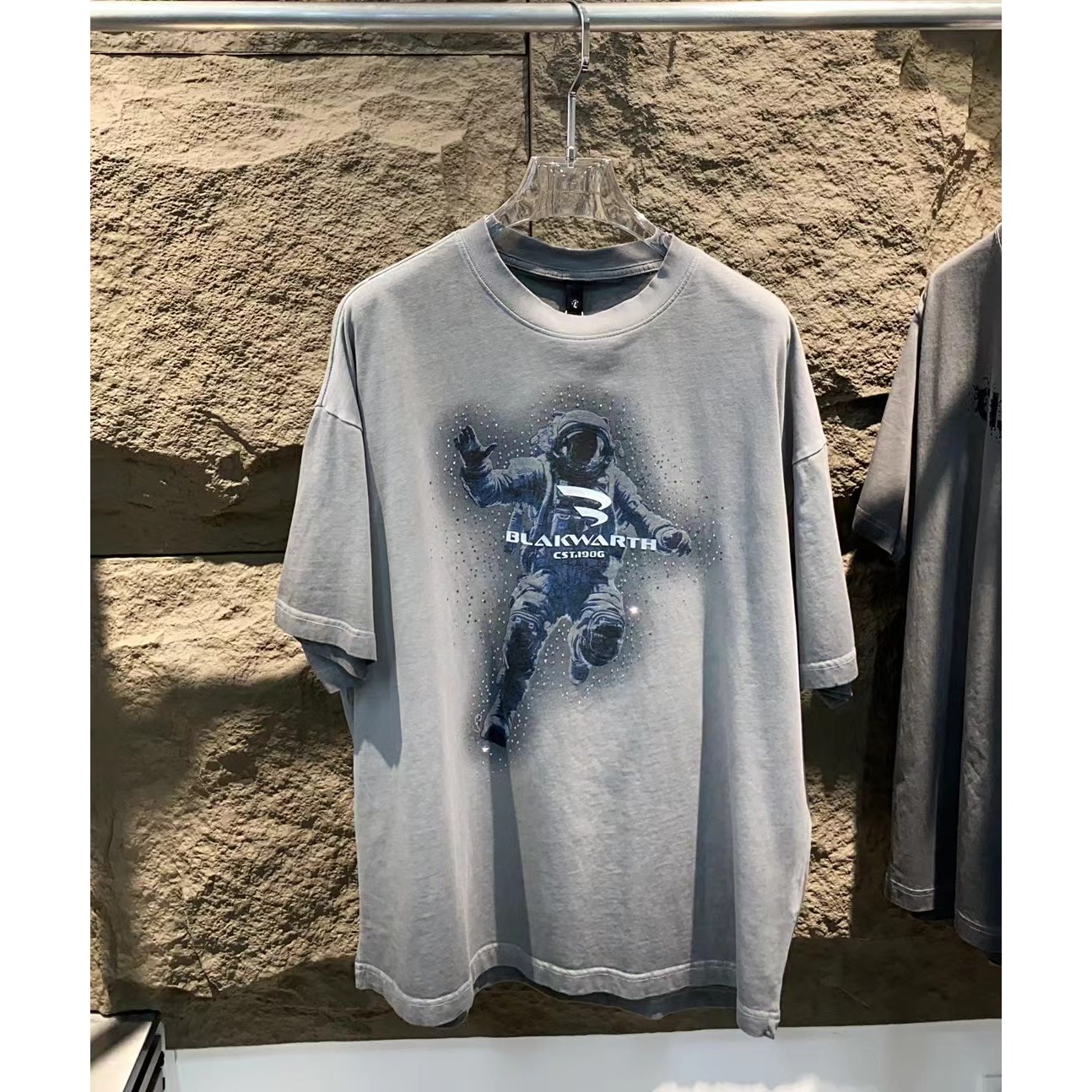 大占推荐   88542   休闲时尚潮牌短袖
