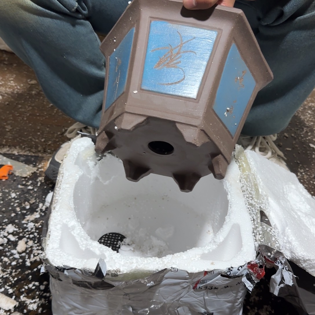 紫砂花盆瑕疵和瑕疵