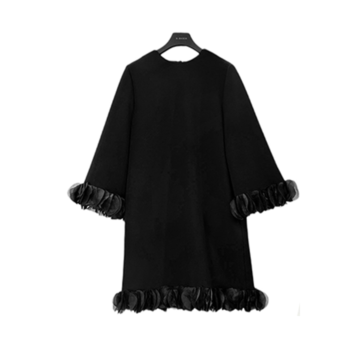 S·DEER圣迪奥H版显瘦气质长袖黑色宽松秋冬连衣裙S244Z1235