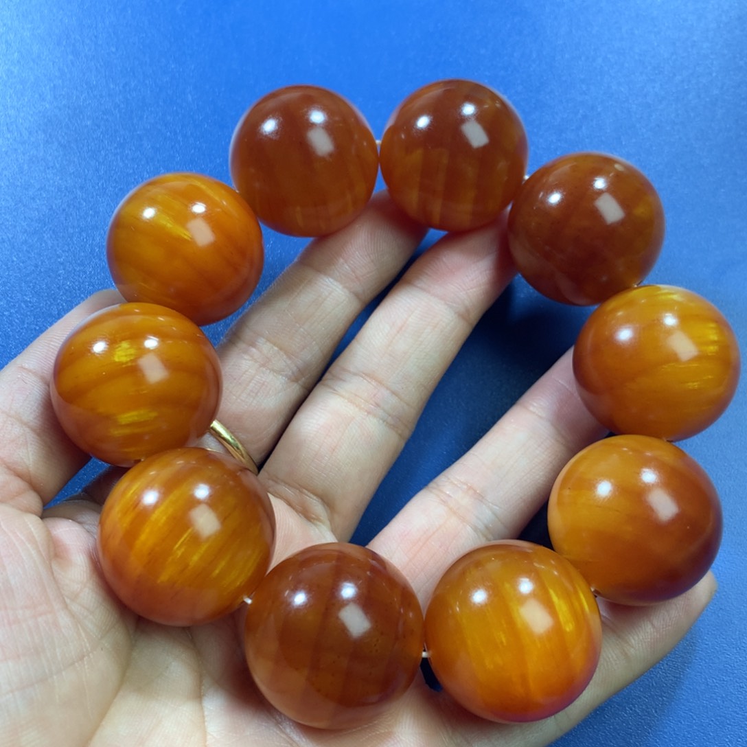松木刀****7琥珀木手串2.5