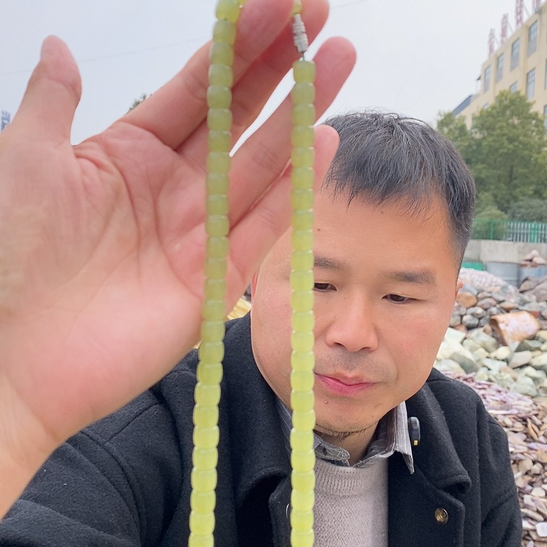 颈饰未镶嵌和田玉直切项链