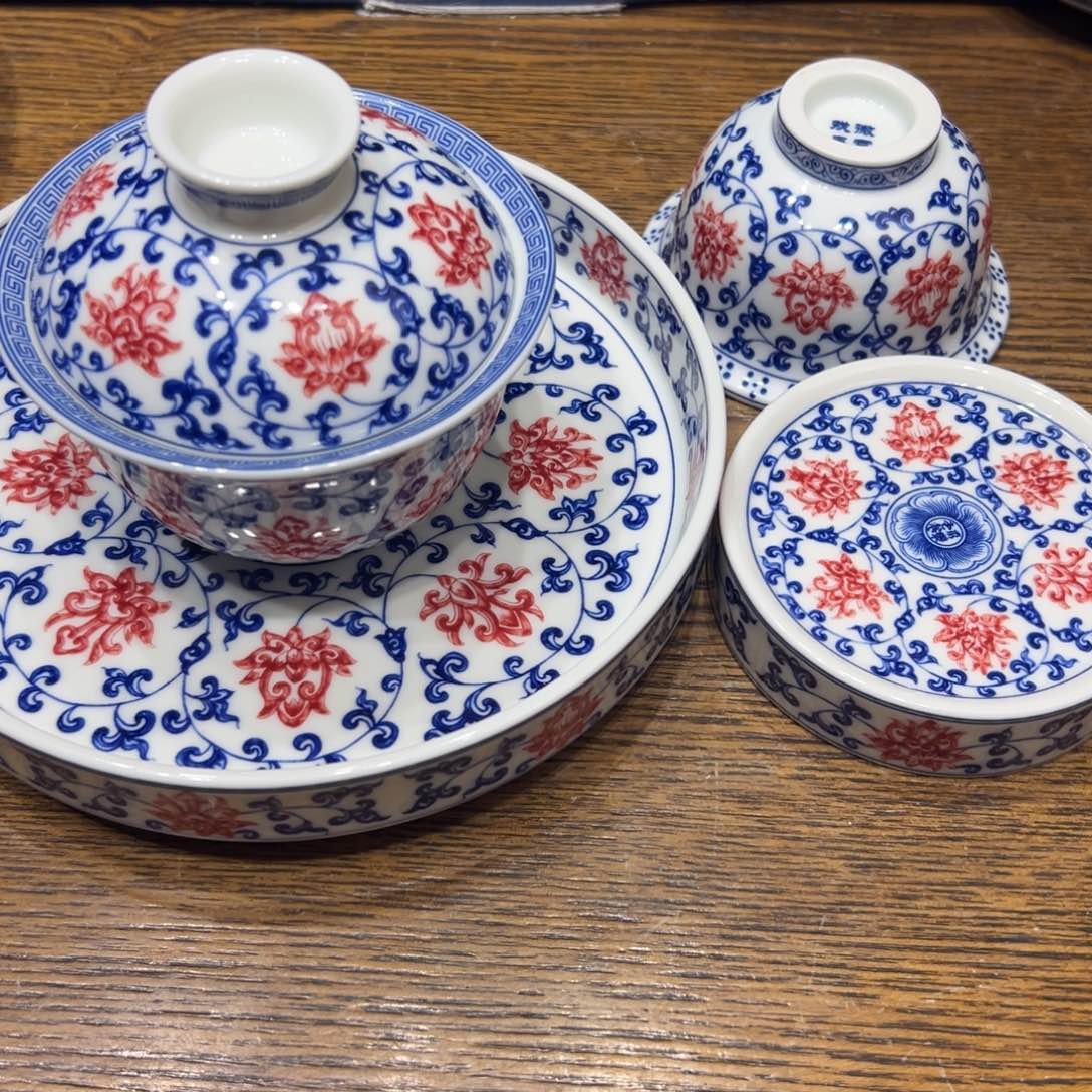 景德镇瓷器精品陈列展品