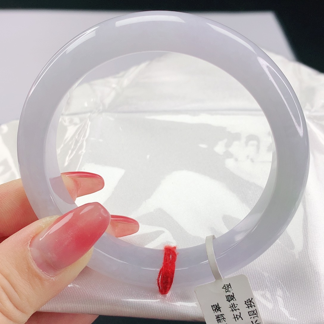 翡翠手镯未镶嵌翡翠947