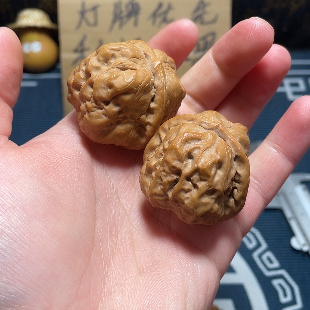 䯧***昪文玩核桃把件蛤蟆