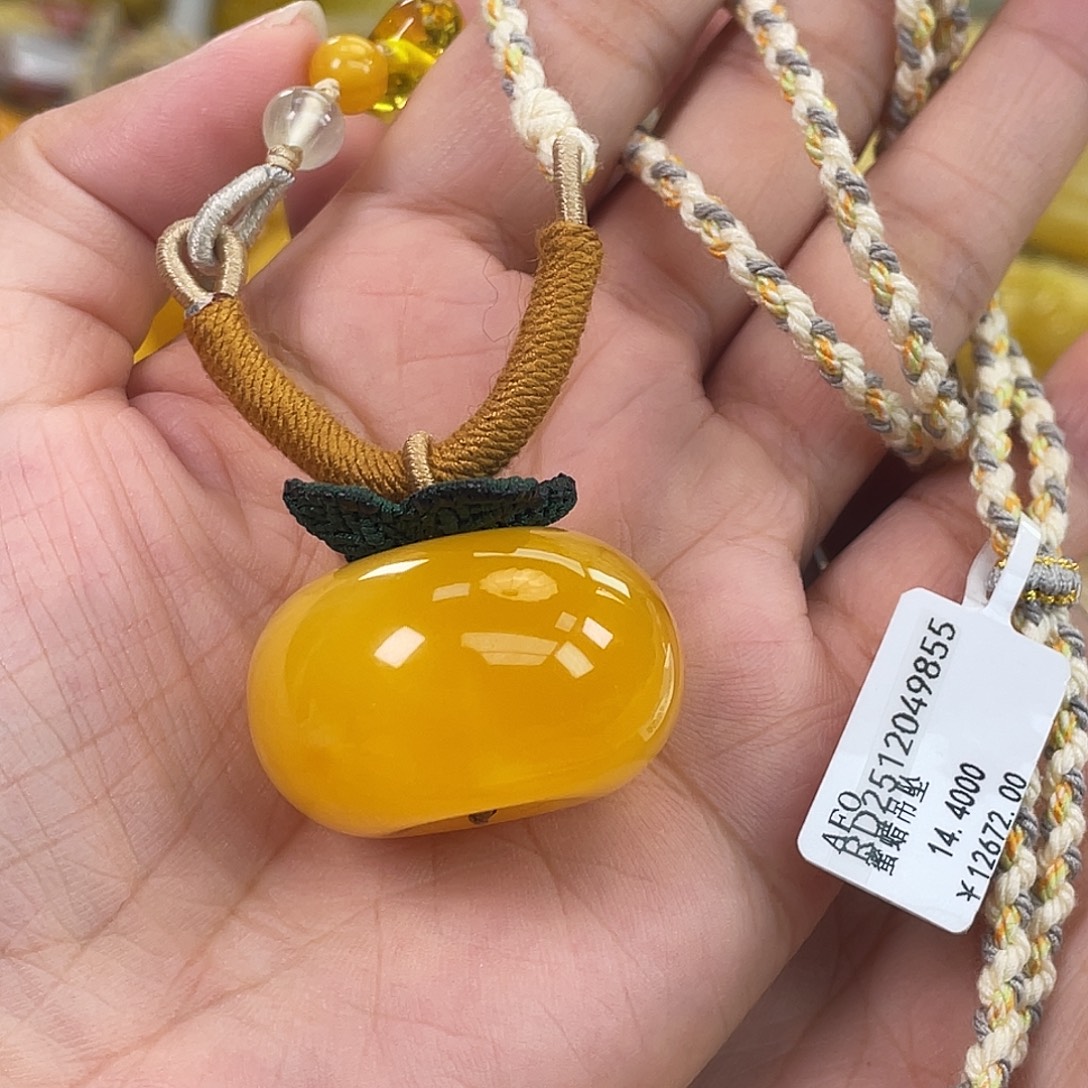 琥珀未镶嵌珠宝奇石h12