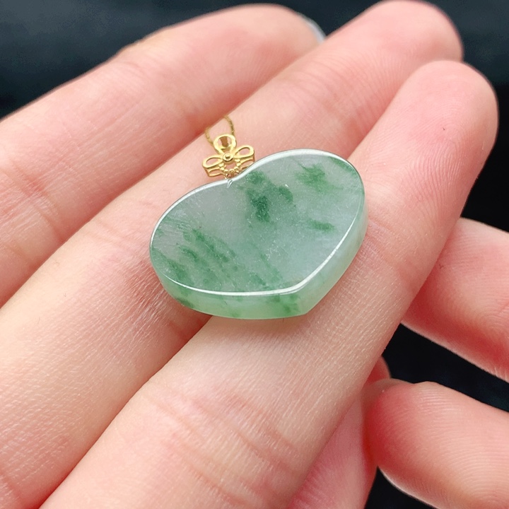 翡翠18K金镶嵌挂件天然翡翠七天鉴赏