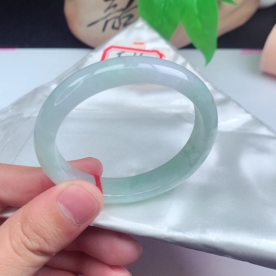 翡翠手镯未镶嵌正圈013