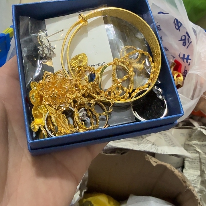 用***9扇子 哥哥哈哈哈哈哈哈哈哈斤斤计较