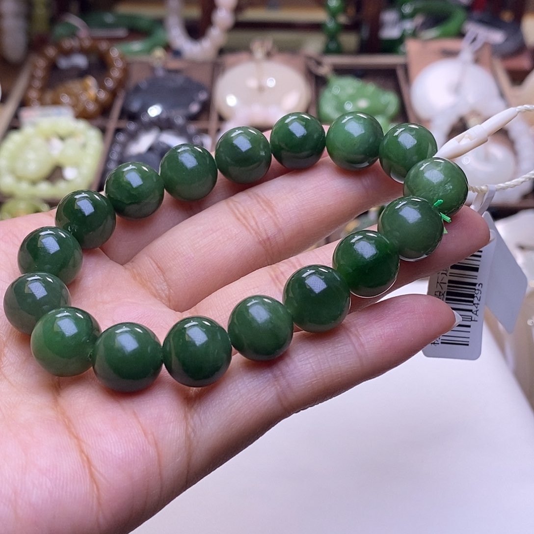 和田玉未镶嵌颈饰清货价老坑料碧玉菠菜绿手链12m