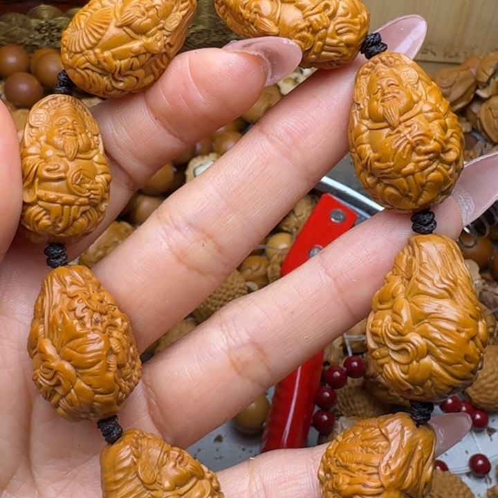 橄榄核手串/手链九龙财神