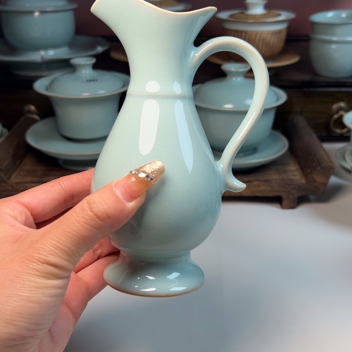 瓷片杨*峰一级哈哈哈哈哈哈