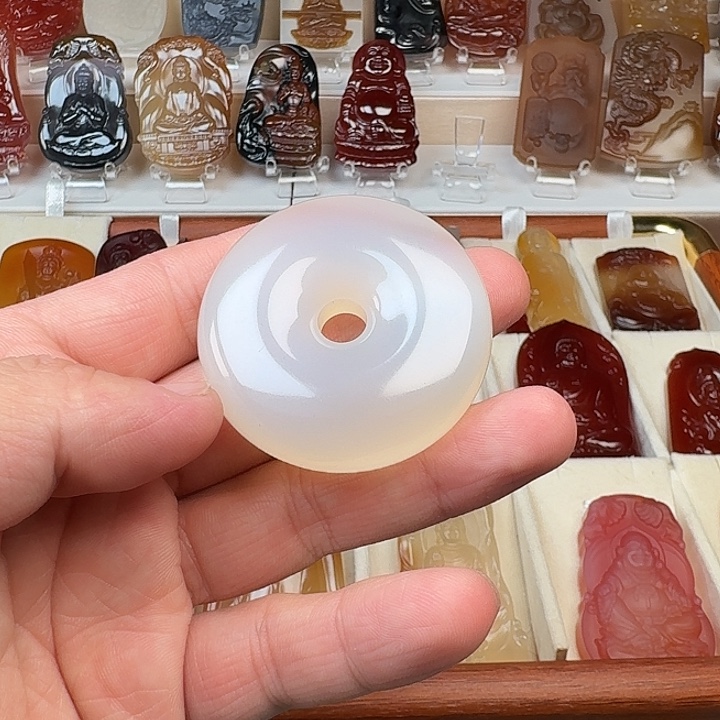 手***9玛瑙/玉髓未镶嵌颈饰