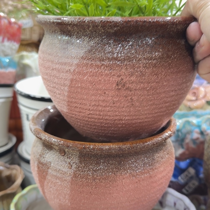 凑9块包邮，有孔花盆