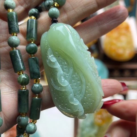 岫玉挂件未镶嵌挂件