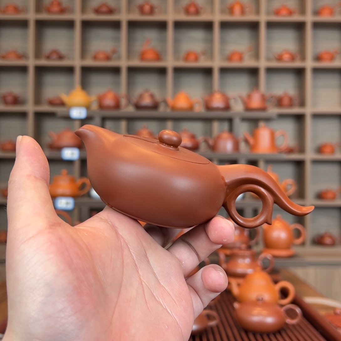 紫砂茶壶有点喜欢这个