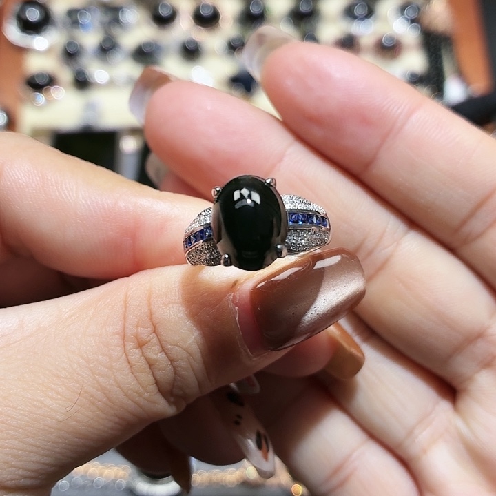 十***觉翡翠18K金镶嵌戒指