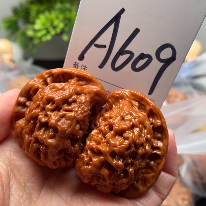 桃核把件文玩核桃