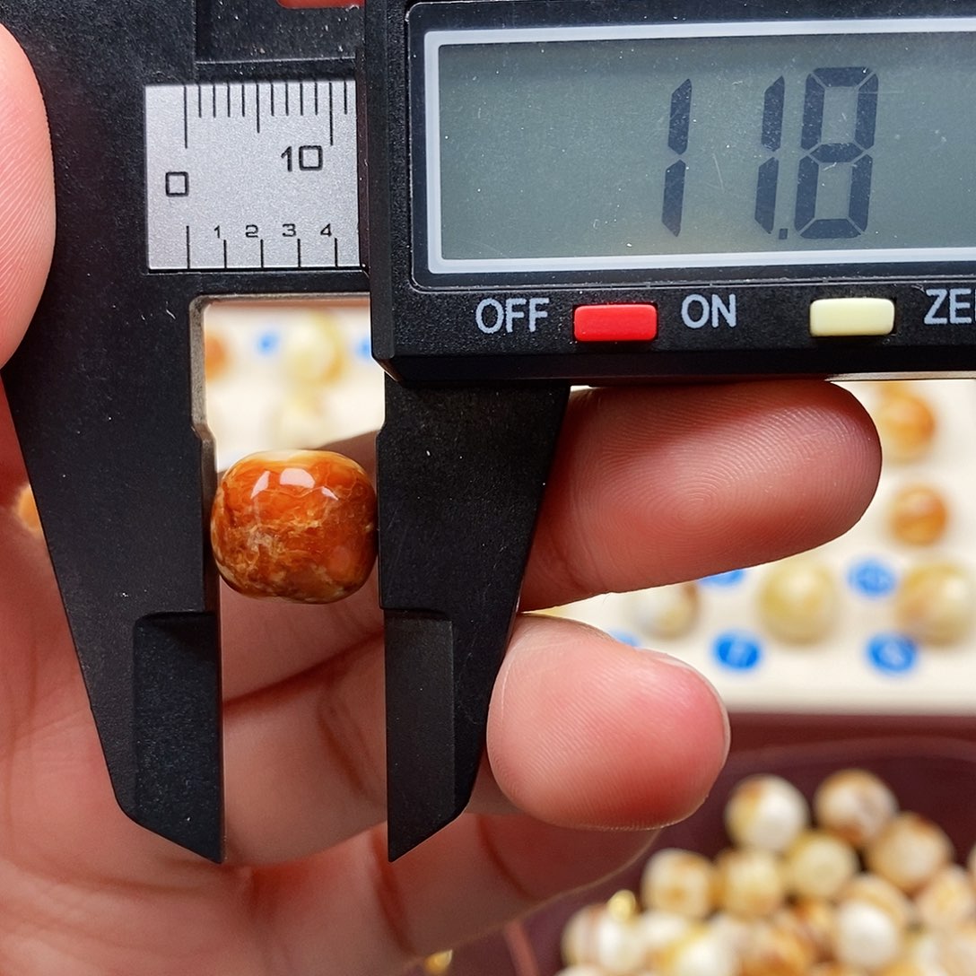 琥珀未镶嵌裸石蜜蜡