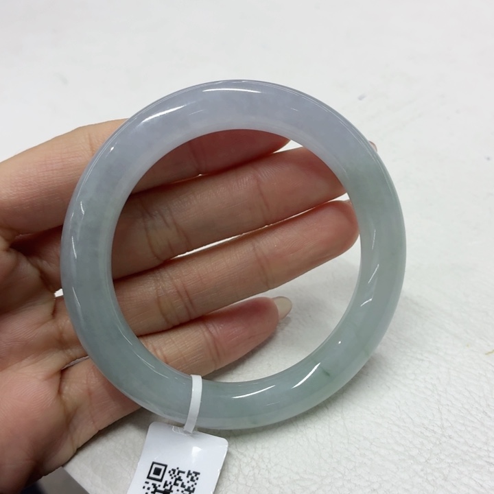 翡翠未镶嵌手镯53.3圆条